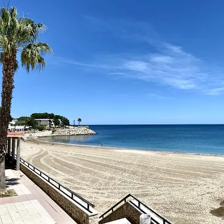 Buena Vista - 5 Bedroom Fully Air-conditioned With Private Swimming Pool Villa L'Ametlla de Mar
