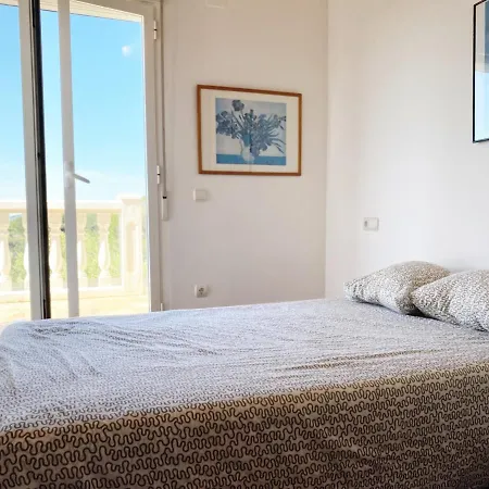 Buena Vista - 5 Bedroom Fully Air-conditioned With Private Swimming Pool Villa