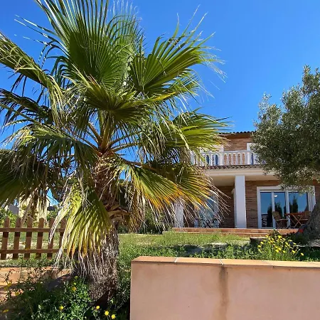 Villa Buena Vista - 5 Bedroom Fully Air-conditioned With Private Swimming Pool